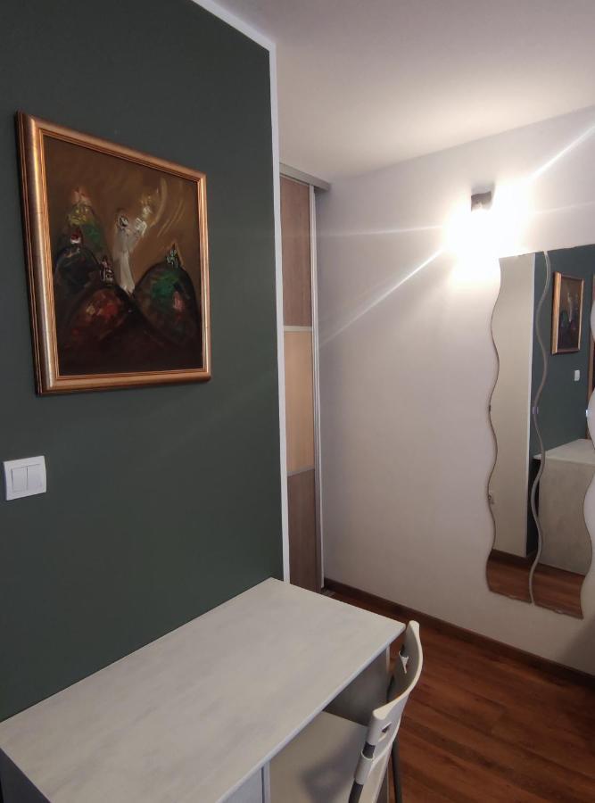 Apartment Casa Nova โรวีน ภายนอก รูปภาพ