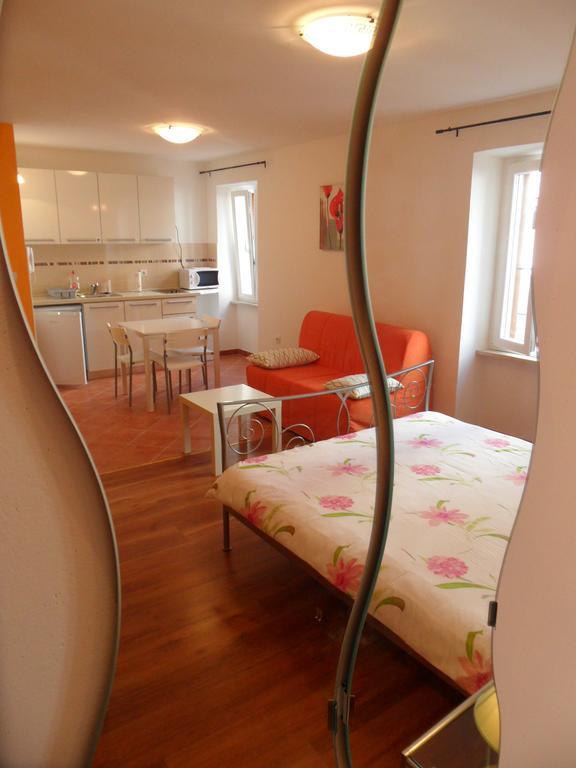 Apartment Casa Nova โรวีน ห้อง รูปภาพ